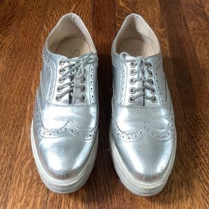 Metallic Silver Platform Oxford Sneakers US Size 9